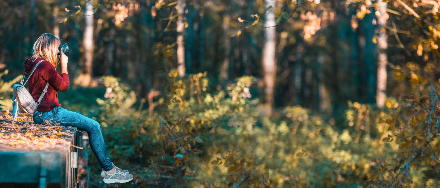 Women's Slip On Walking Shoes Lightweight Breathable Mesh Sneakers Comfortable Athletic Tennis Shoes for Nursing Work Casual