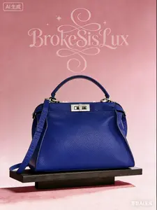 Pre-owned FENDI Peekaboo Medium Bag in Electric Blue Grained Calfskin & Silver Tone Hardware