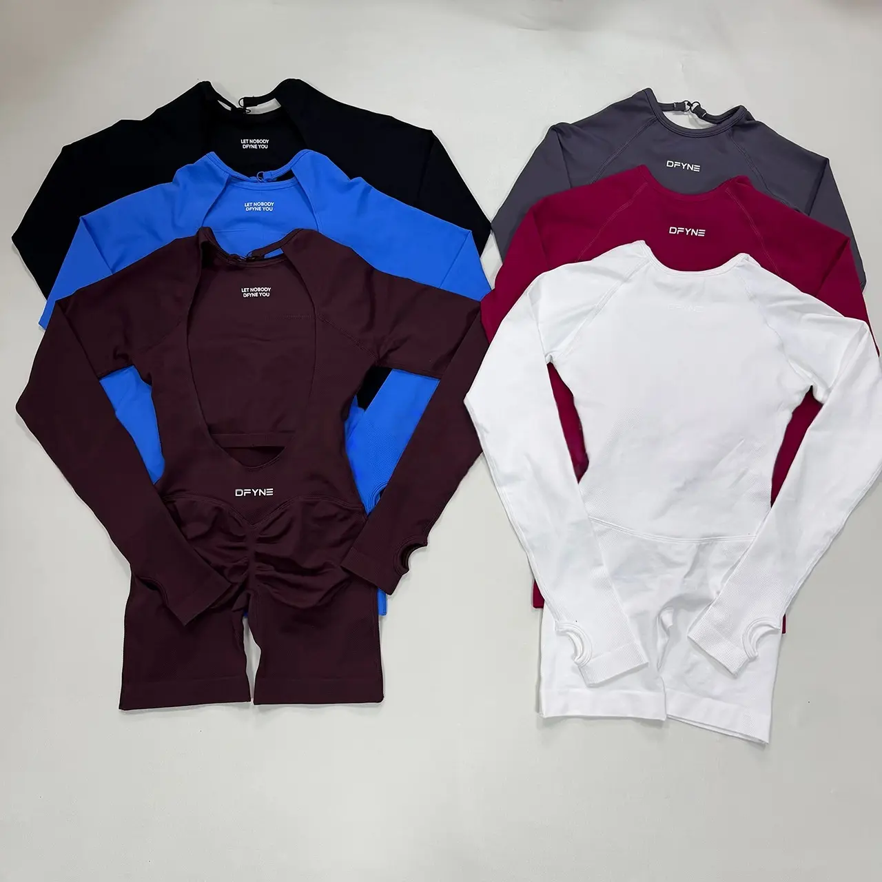 Women's Seamless Long Sleeve Open Back One PieceWorkout Romper, Thumb Hole Sleeve Scrunch Butt LiftingShort Jumpsuit, Back Zip Closure Buttery Soft CompressionQuick Dry Sculpting Yoga Gym Athleisure Bodysuit, MultipleColors Available