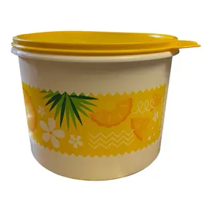 Pineapple Design Canister 3.4L or 14 Cups with Vibrant Yellow Lid and Fun Tropical Pattern