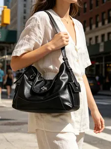 2026 New Oil Wax Leather Shoulder Bag, Soft Leather Messenger Crossbody Bag, Minimalist High-End Commute Handbag, Multi-Pocket Tote, Flip Cover Casual Backpack