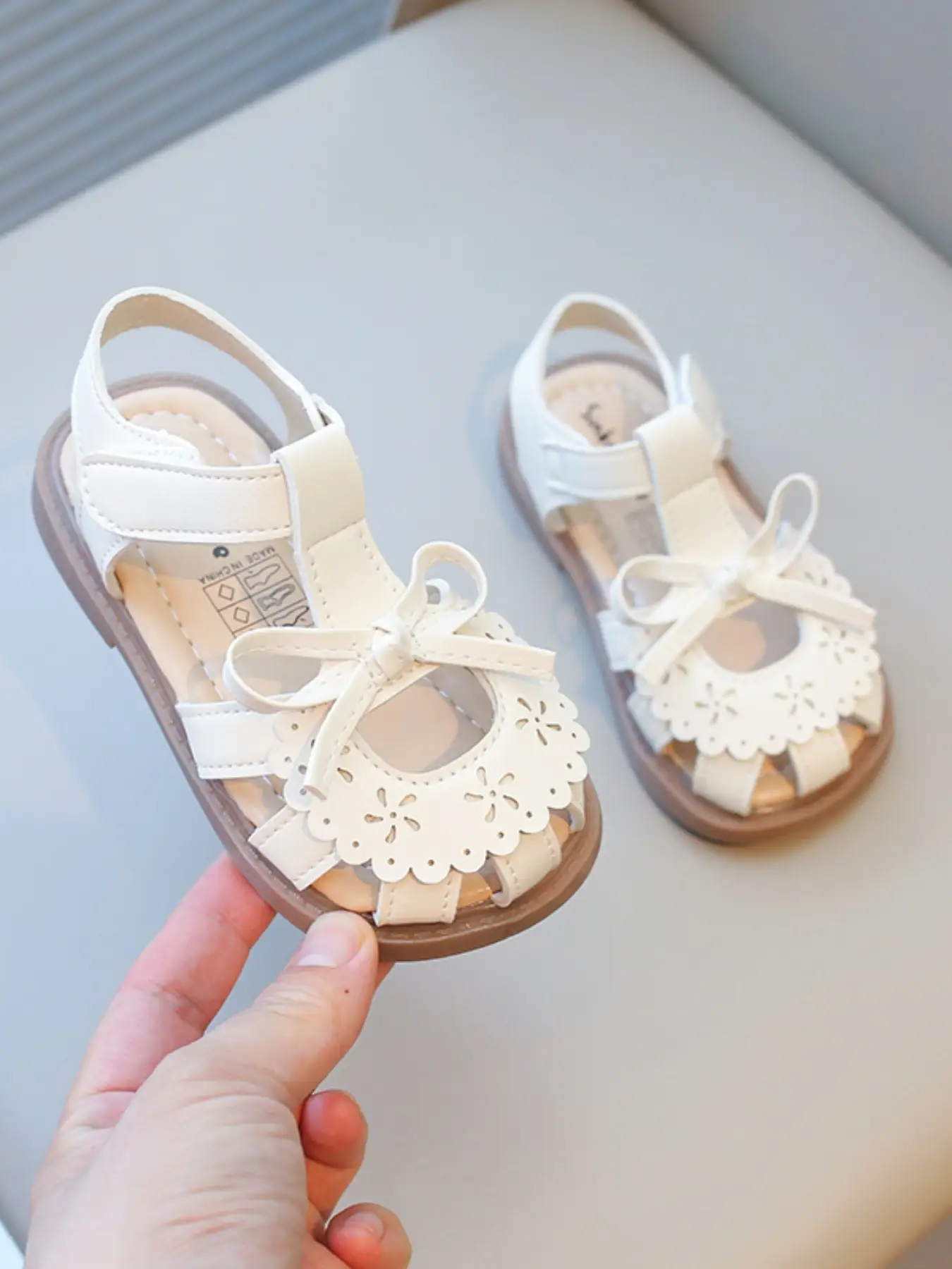 Girl's Cute Bowknot Design Sandals, Casual Soft Sole Sandals for Beach, Fashionable Shoes for Kids for Daily Wear