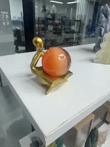 Connie(8173)gc.Cat eye sphere with stand