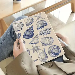 Beach shell pattern, with adjustable bracket and pen slot, foldable non-slip TPU protective case, suitable for iPad mini, iPad Air, iPad Pro/iPad 10th generation, 11th generation and other series iPad protective cases