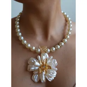 Pearl Flower Statement Necklace – Gardenia Real