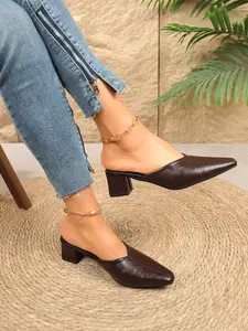 Women's Retro Pointed Toe Slippers, Summer Outdoor Wear Square Heel Half Slipper, Stylish Comfortable Footwear for Daily Use, Slip On Mules, Rubber
