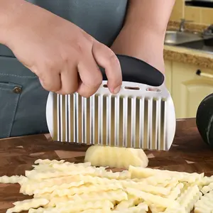 1PC Potato Slicer, Wavy Potato Cutter for Fries, Household Vegetable Cutting Tool, Exquisite Striped and T-shaped Block Cutting Tool F57