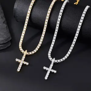 Unisex Rhinestone Cross Pendant Necklace Hip Hop Chain Stainless Steel Jewelry Bling Fashion Accessory for Daily Wear