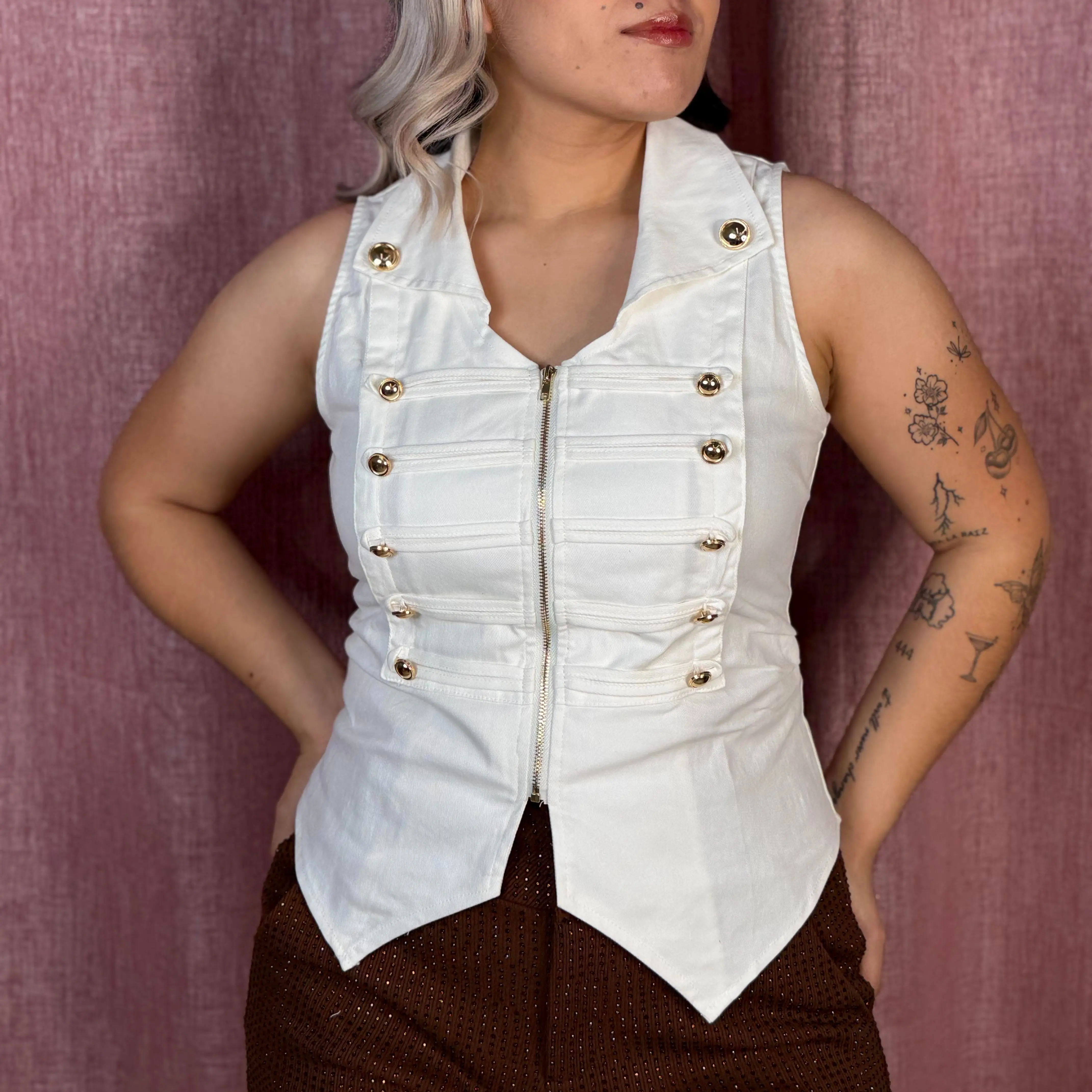 Poala's Sleeveless Vest Top