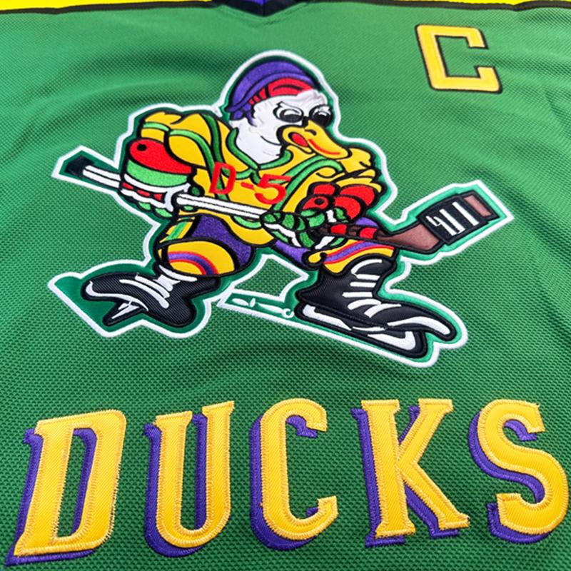 Men's Hockey Jersey Mighty Ducks #96 GRISWOLD Sewing embroidery loose V-neck sweatshirt movie jersey green big size Outdoor sportswear Classic retro Streetwear sports fan gear Long sleeved pullover shirt Halloween Christmas gift