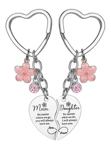 Mother's Day Gift Recommendation, Heart-Shaped Mother-Daughter Keychain Set, 2 Pieces, Memorial Gift for Mom and Daughter, Bag Charm, Bag Pendant Keychain, Keychain For Bags