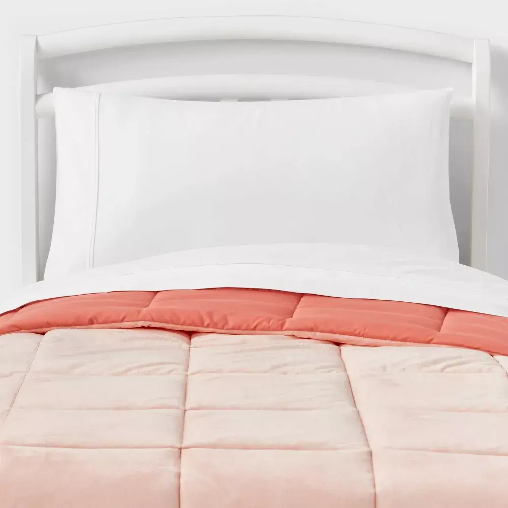 Toddler Kids' Comforter Windowpane Velvet Pink - Pillowfort