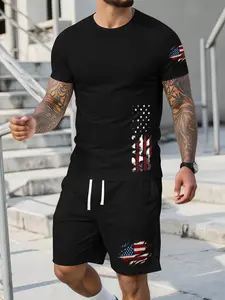 Men’s summer regular-fit cotton short-sleeve T-shirt and shorts set featuring a patriotic flag print. Fashionable casual menswear for going out, with pockets and an elastic waistband drawstring. Two-piece set suitable for running, golf, fishing, basketbal