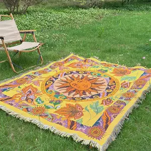 Sun & Flower Pattern Picnic Mat, Portable Thick Tear Resistant Bohemian Style Tassel Decorative Blanket, Suitable for Camping Vehicles, RVs, and Picnics