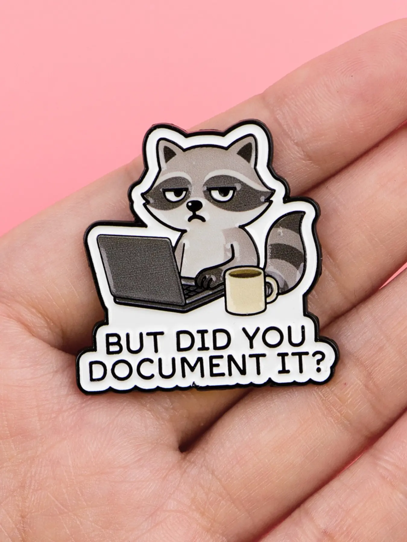 Raccoon Enamel Brooch, Zinc Alloy Unique Quote Design Badge, Women's Backpack Accessory, Fashion Jewelry Gift, All Seasons Style, Clip In, Men Accessories, Alloy Brooch Pin