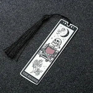 1Pc Gothic Style Metal Bookmark - Skull and Tarot Card Design, Vintage Book Accessory for Readers - Unique Gift for Women Men Teens, Halloween