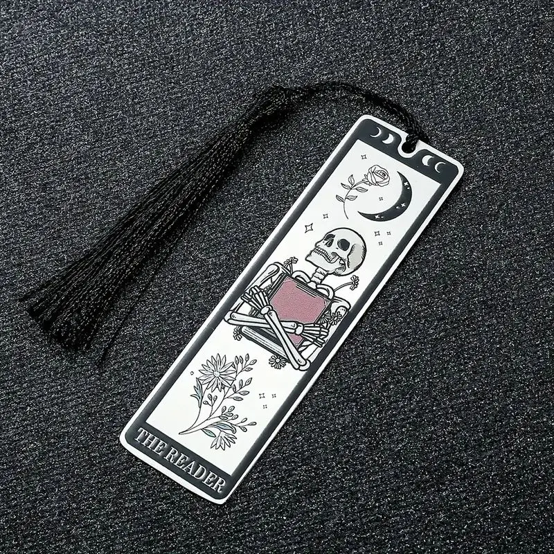 1Pc Gothic Style Metal Bookmark - Skull and Tarot Card Design, Vintage Book Accessory for Readers - Unique Gift for Women Men Teens, Halloween