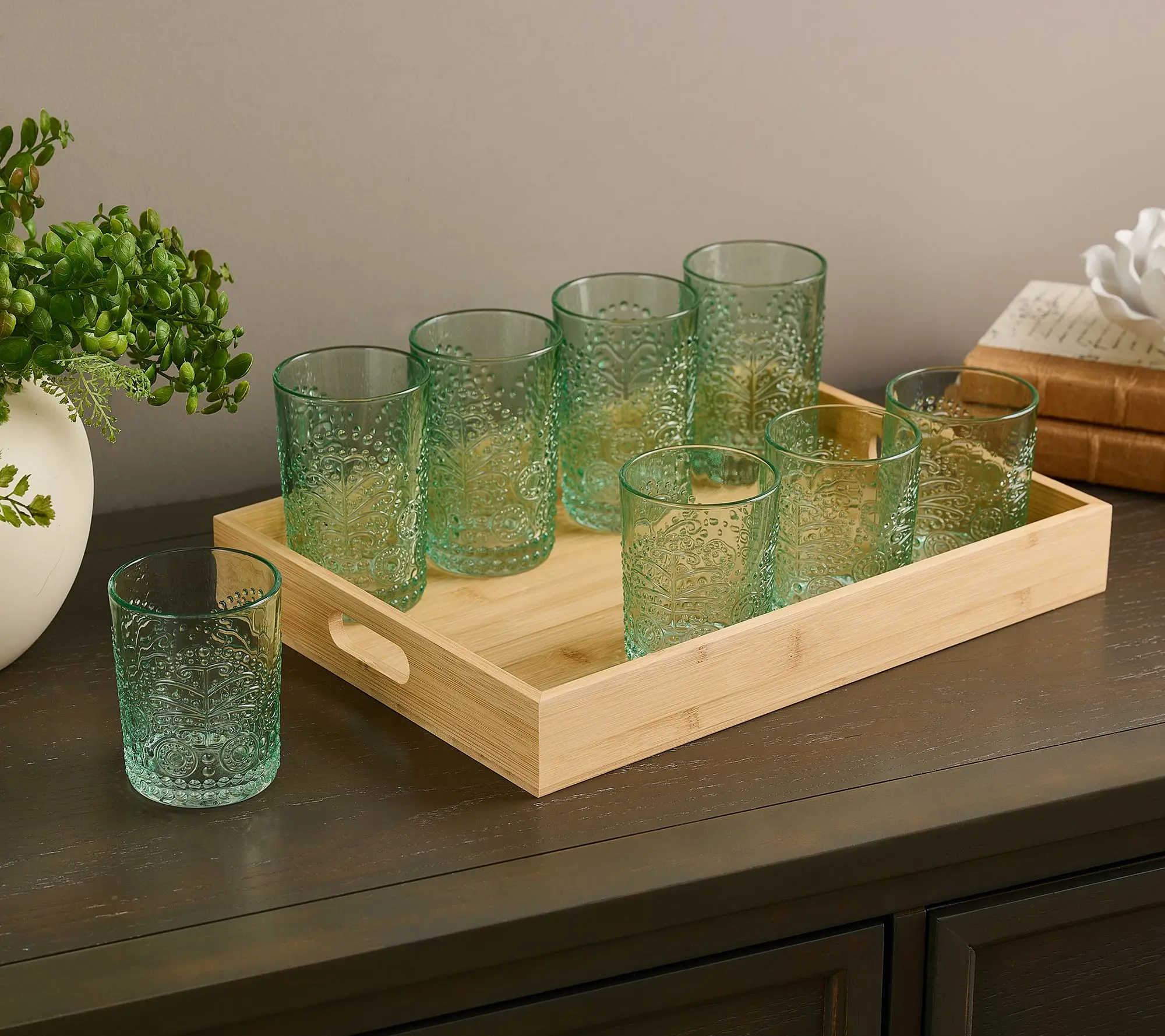 Home Reflections Set of 8 Glasses with Tray Home Reflections Set of 8 Glasses with Tray