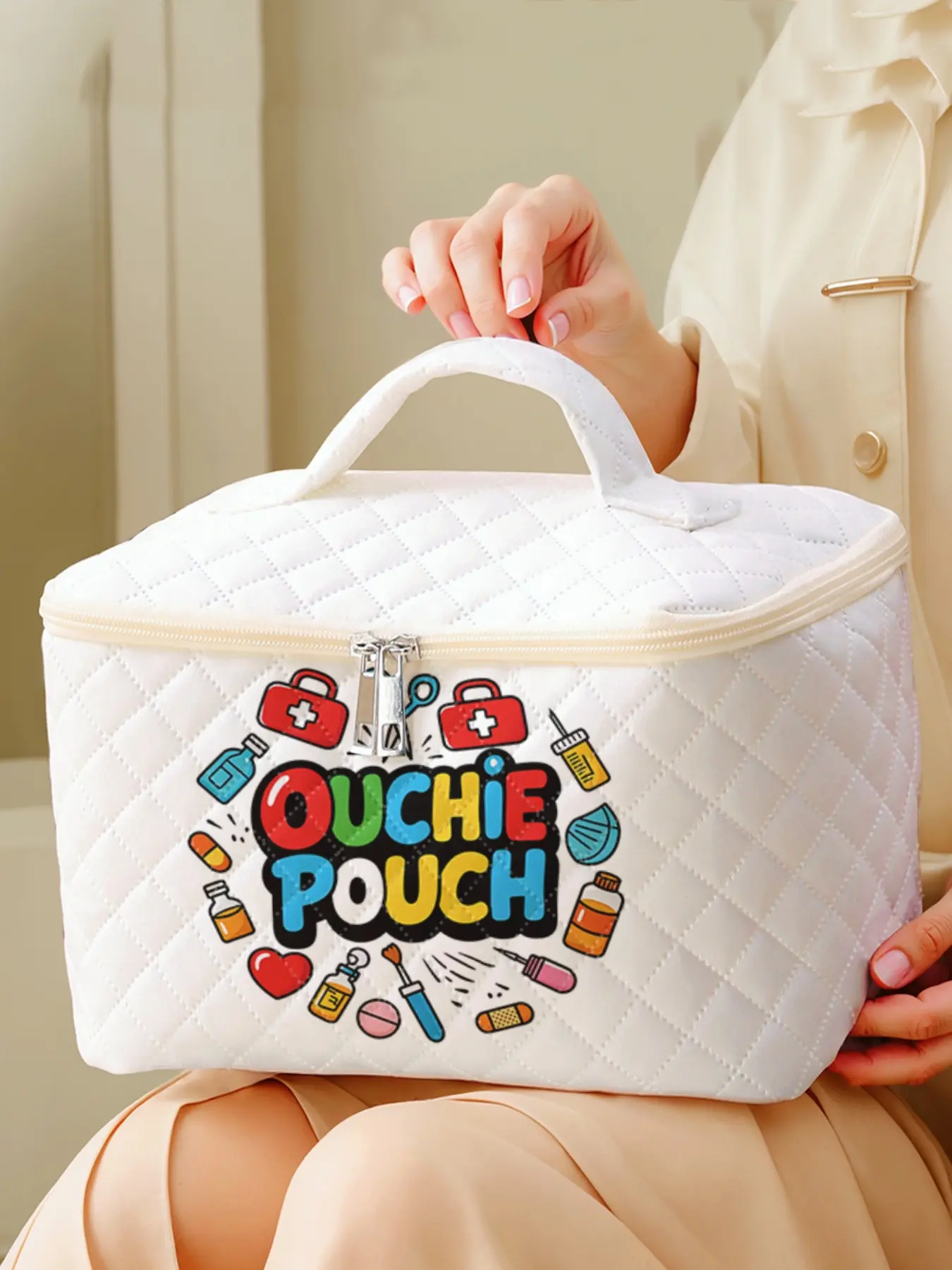 1 piece of medical elements 'OUCHIE POUCH' 2D printed portable travel makeup, brush, and accessory organizer, storage box toolbox, large capacity travel wash and rinse supplies organizer bag, cute and fashionable makeup bag