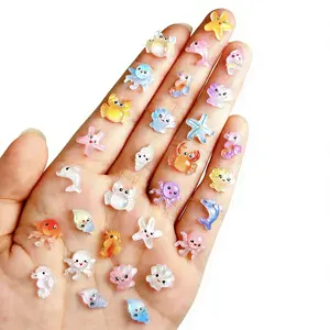 Random 100 Pieces Bag Mixed Sea Animal Cartoon Starfish Shell Dolphin Crab Resin Accessories DIY Handmade Hair Clips Phone Case Nail Art Summer Nails Nail Decoration