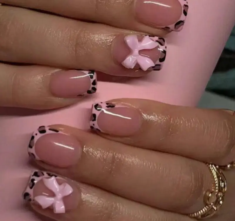 CurvLife Pink Safari French Tip Press-On Nails – 30PCS Square Shape, Pink and Black Leopard Print Tips with 3D Bow Design, Glossy Finish, Cute & Trendy, Reusable & Non-Toxic, Perfect for Party, Date Night, or Everyday Glam, DIY Salon Nails at Home