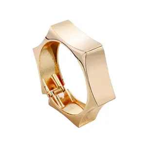 Niche Designer Statement Bracelet for Women Bold Irregular Design Fashionable Open Adjustable with Unique Style Alloy Material