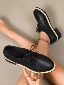 Women's Fashion Vintage British Style Round Toe Oxford Lace-Up Thick Sole Leather Shoes, Soft Bottom Versatile Work Formal Shoes for Daily Commute & Office Wear