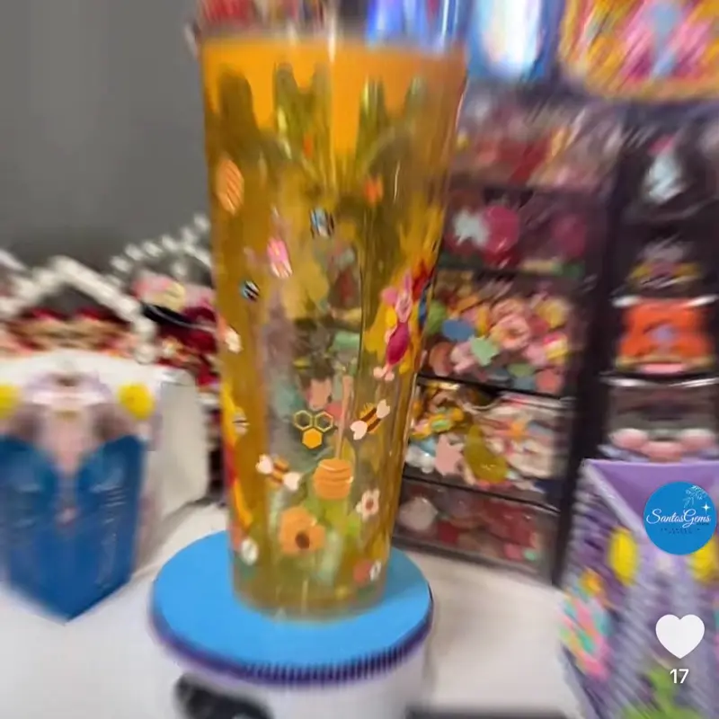 Snowglobe cups