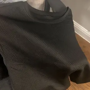 Product Review of Women 2 Piece Outfits Sweatsuit Oversized Sweatshirt Sweatpants Tracksuit Sweat Lounge Matching Set 2025 Fall Trendy Polyester Womenswear from S**a W**t