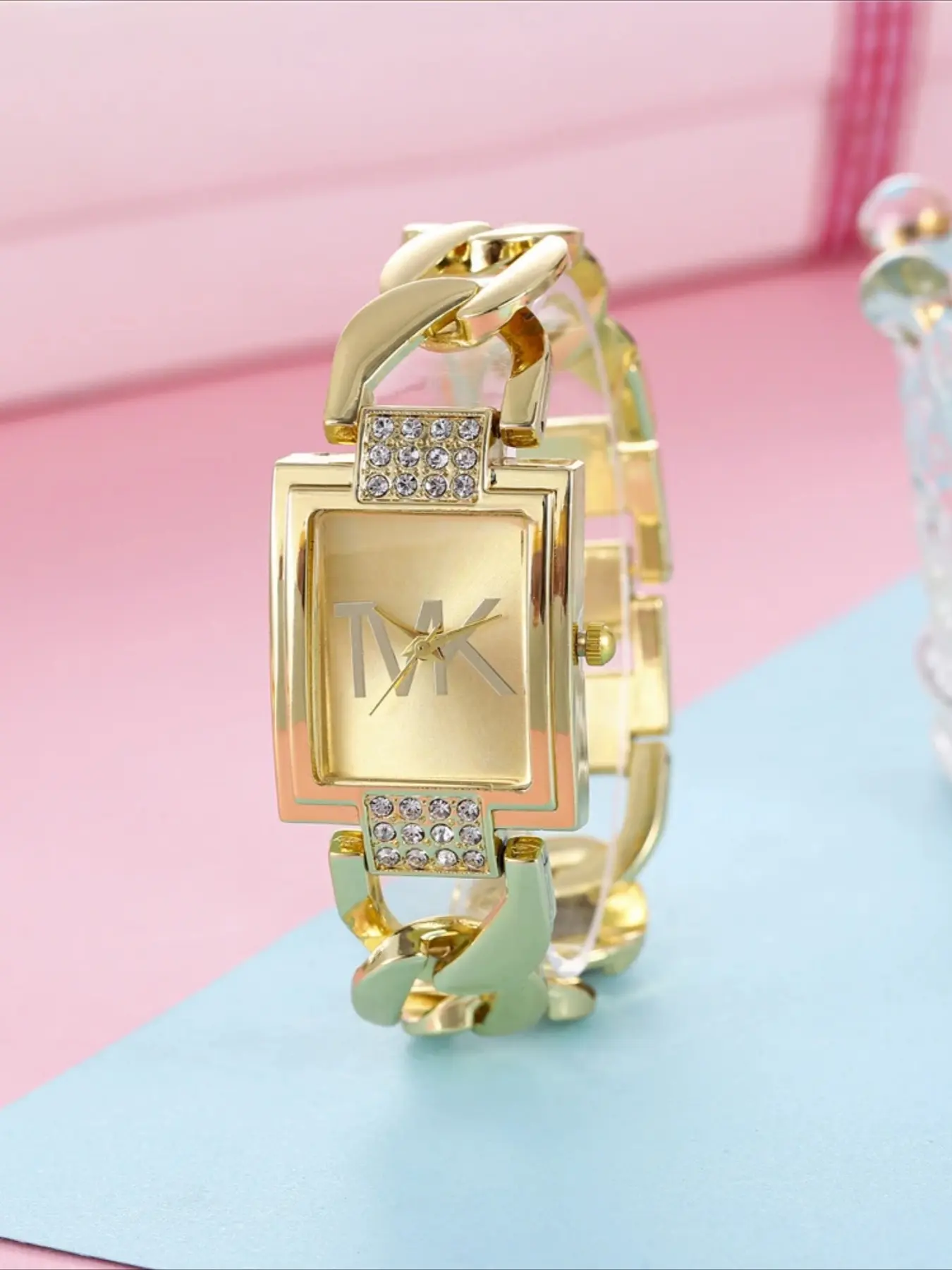Fashion Simple Square Diamond Lady Quartz Watches Casual Women's Dresses Bracelet Wristwatches Modern Fashionable Wristwatch Elegant Square Dial Rhinestone Decorated Watch Fashionable Analog Watch Fashionable Stylish Watch