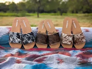 Cowhide Leather Sandals – Handmade Western Slides for Men and Women, Durable Rustic Slip-On Summer Footwear with Comfortable Sole