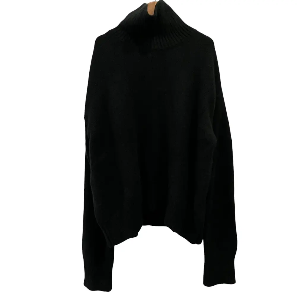 Pre-owned GIVENCHY Cashmere Small Leather Goods 4G Embroidered Turtleneck Sweater