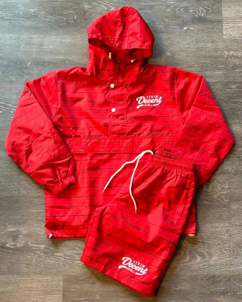Livin Decent Men’s 2-Piece Sporty Chic Outfit - Trendy Windbreaker Short Set, Lightweight Breathable Sunny-Weather Fabric for Outdoor Sports, Sports Outfits, Men's 2 Piece Sets