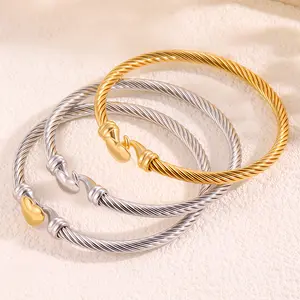 Fashion Heart Steel Wire Open Bracelet, Heart Cuff Bracelet,Simple Casual Women's Daily Commute Versatile Design, Perfect Gift for Her