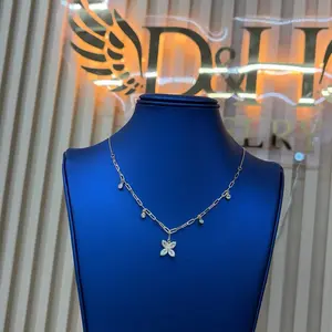 Cadena de plata 925 con colgante de mata brillante
