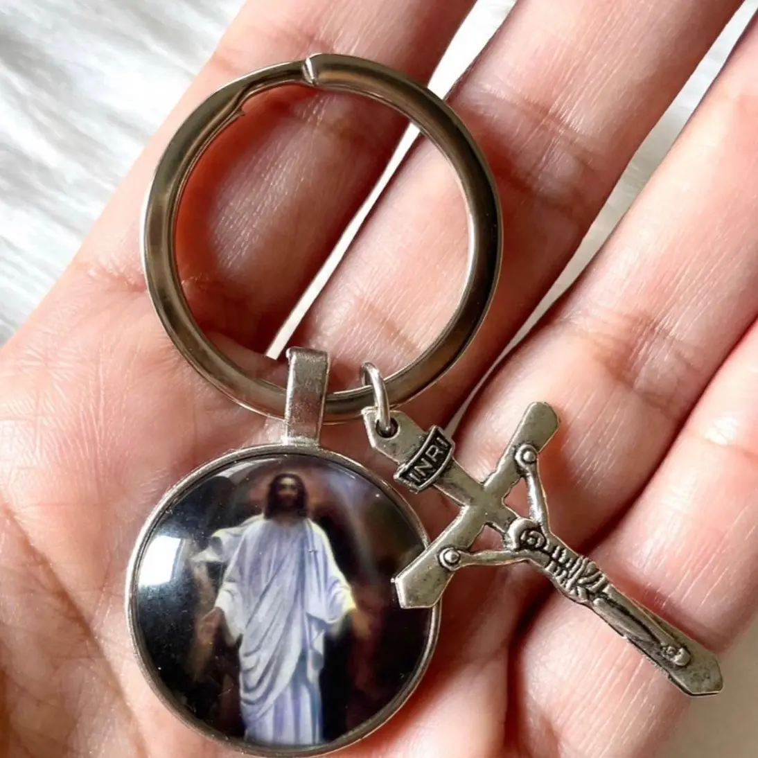 High-Quality Jesus Walks Cross Charm Keychain with Intricate Detailing