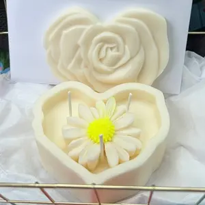 The Jewelry Box Candle