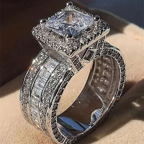 1 PC Elegant Cubic Zirconia Ring Beautiful Rings For Women For Wedding Engagement Party Jewelry Gift Wedding Rings Copper Rings