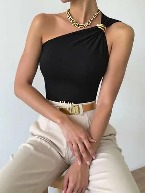 Women's Black Sexy Metal Pleated One Shoulder Sleeveless Top