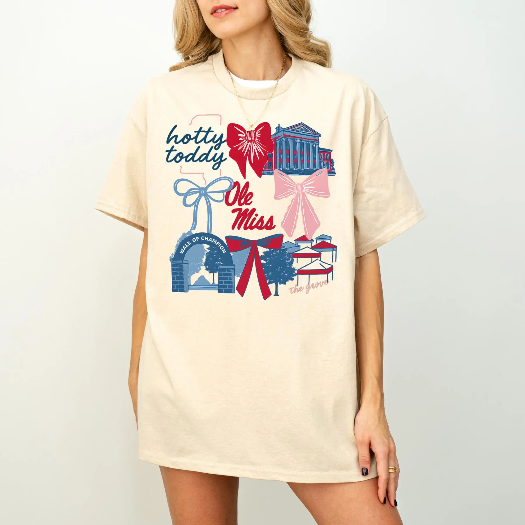 [ New Collection For Women ] Hotty Toddy Ole Miss T-Shirt, University of Mississippi Gameday Tee, Cute Bow & Campus Graphic Shirt, Fall College Outfit, Gift for Mom To Be, Gift for her