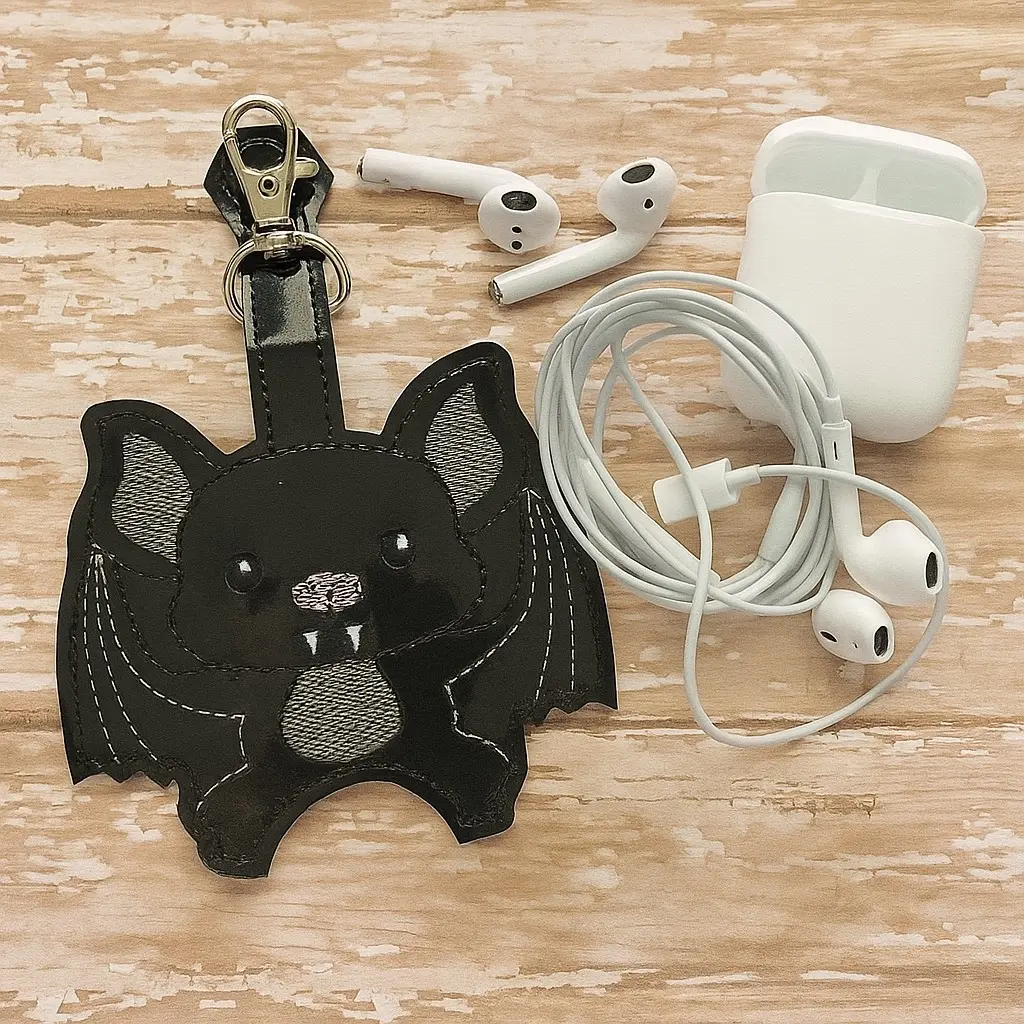 Bat Ear Bud Pouch, Earbud Holder, Ear Pod Pouch, Ear Bud Pod Holder, Bat Holder, Headphone Holder, Portable and Durable, Perfect for Travel and Daily Use, Headphone Storage, Headphone Bag, Earphone Bag