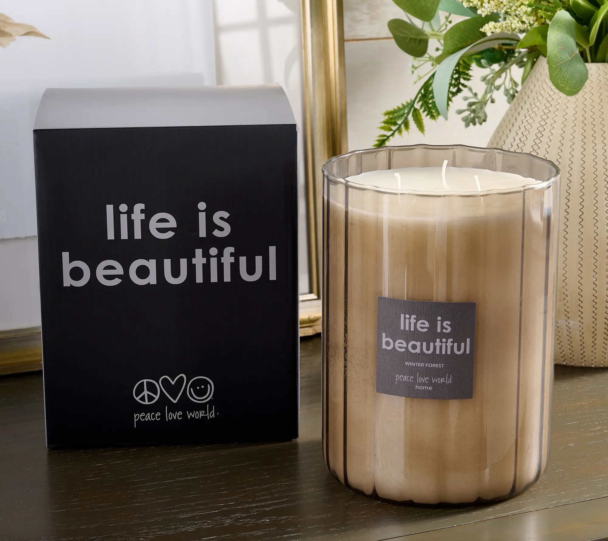 Peace Love World Luxe 90oz Glass Candle with Gift Boxes Peace Love World Luxe 90oz Glass Candle with Gift Boxes
