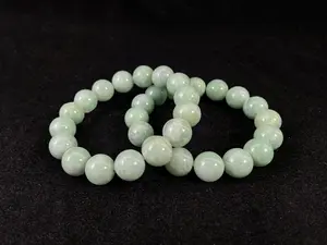 Apple Green Jade Strand Aura Soothing Harmony · Natural Burmese Jadeite Beads Bracelet (10mm)