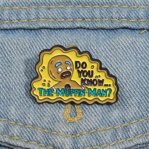 Cartoon Sad Gingerbread Man Brooch, Fall Cute Letter Pattern Pin Suitable for Backpacks, Hats Decoration, Jeans, Scarves, Casual Alloy Jewelry for Men & Women