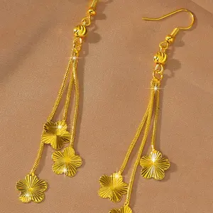 High quality tassel lucky 5-leaf grass earrings, copper gold-plated 24K, perfect gift for girlfriends and girlfriends, women's light luxury daily accessory jewelry, Flower earrings