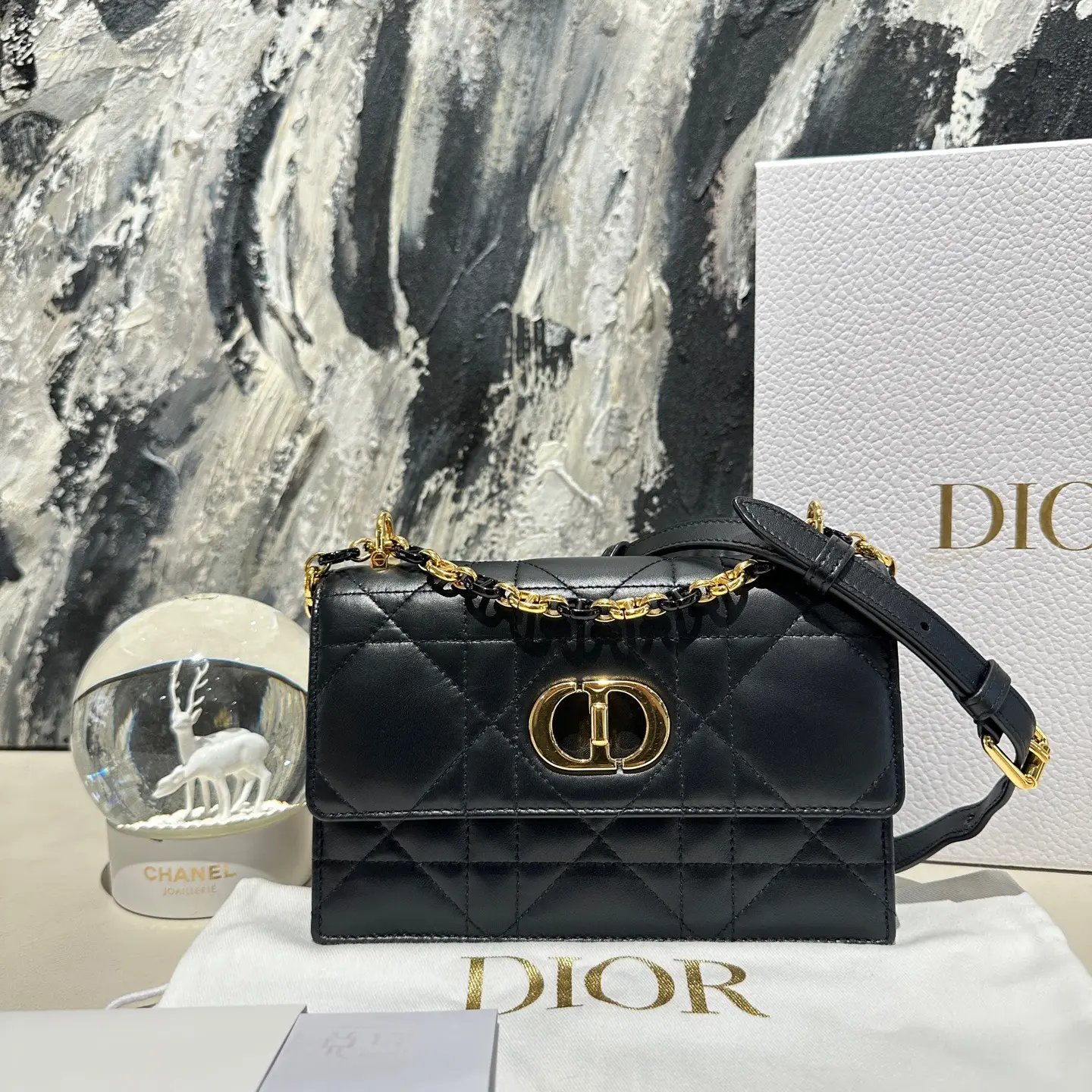 Pre-owned Dior Caro Black Quilted Handbag with Gold Chain Strap and Logo Buckle