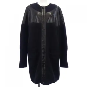 Pre-owned CHANEL Lambskin Small Leather Goods Coat