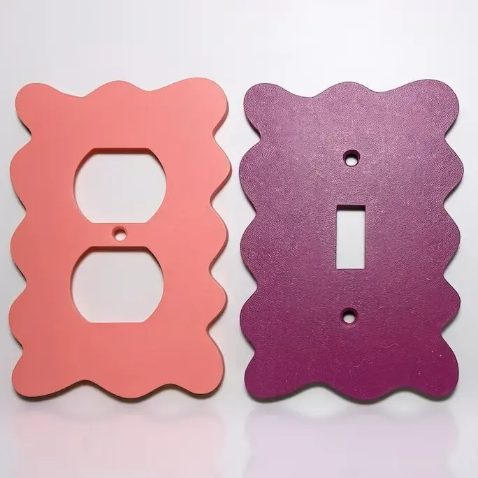 Vintage Scalloped Outlet Cover – Aesthetic Wall Plate, Decorative Light Switch Cover, Easy Install, Home Decor Upgrade