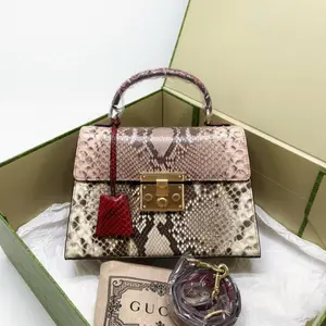 Pre-owned GUCCI Leather Shoulder Bags 7.8'' R3609 Shoulder Bag C217477043 1217 T1 Chloe