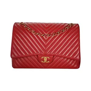 Pre-owned CHANEL Leather Crossbody Bags Chevron Maxi Double Flap Red with Gold Hardware